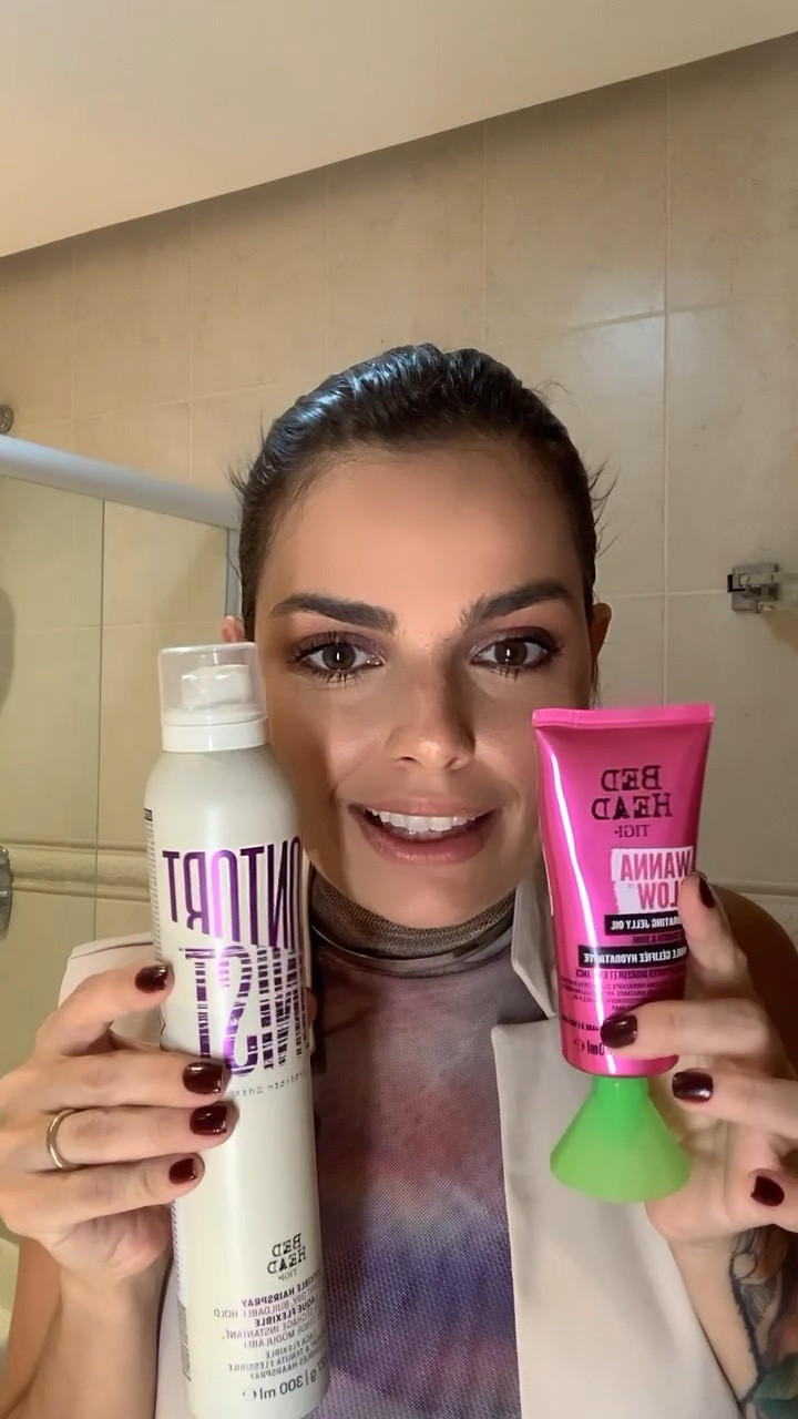 Brilho + fixação ! Quem não quer isso em um penteado ?🤩

#LTKVideo #LTKbrasil #LTKbeauty