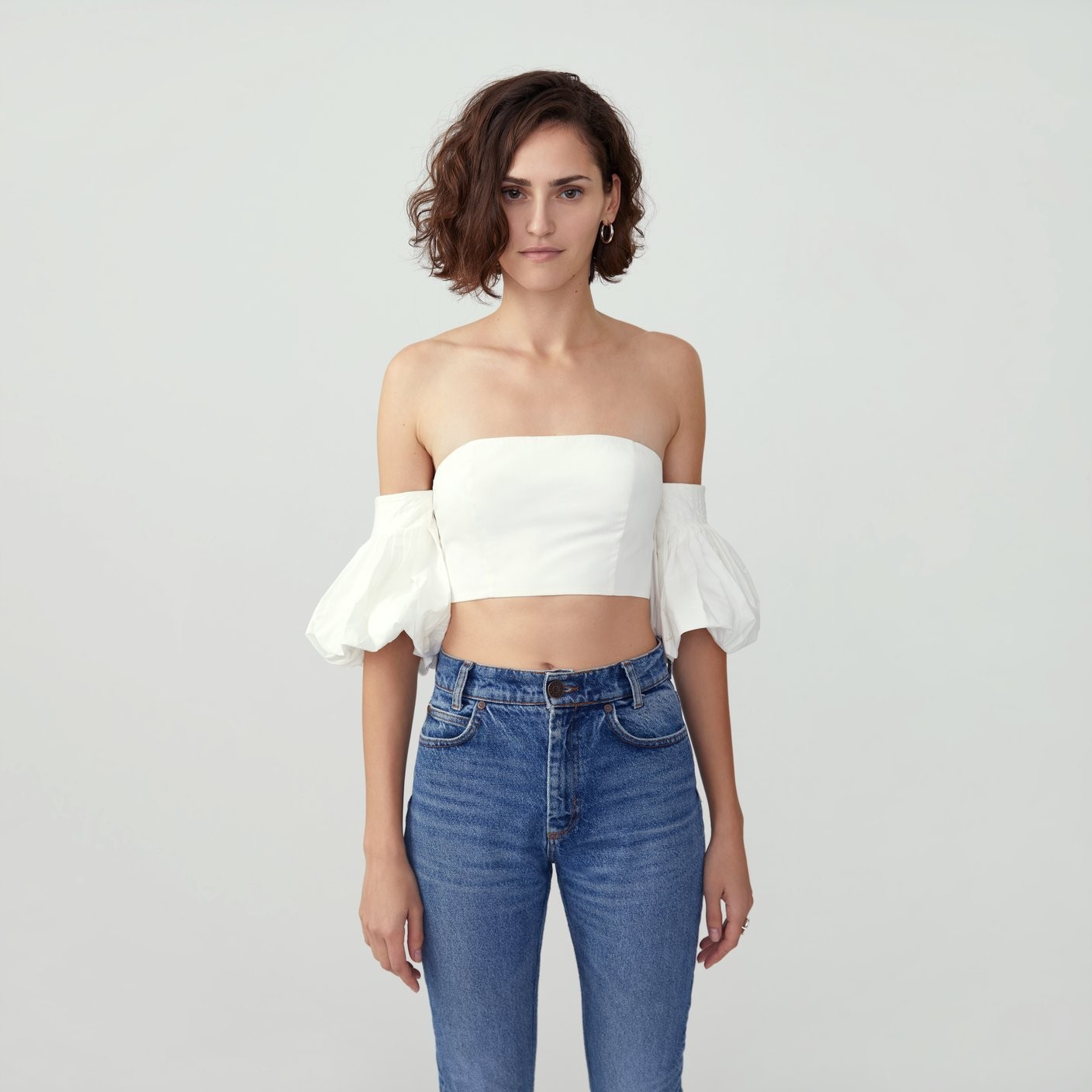 White Puff Sleeve Top | Fame & Partners
