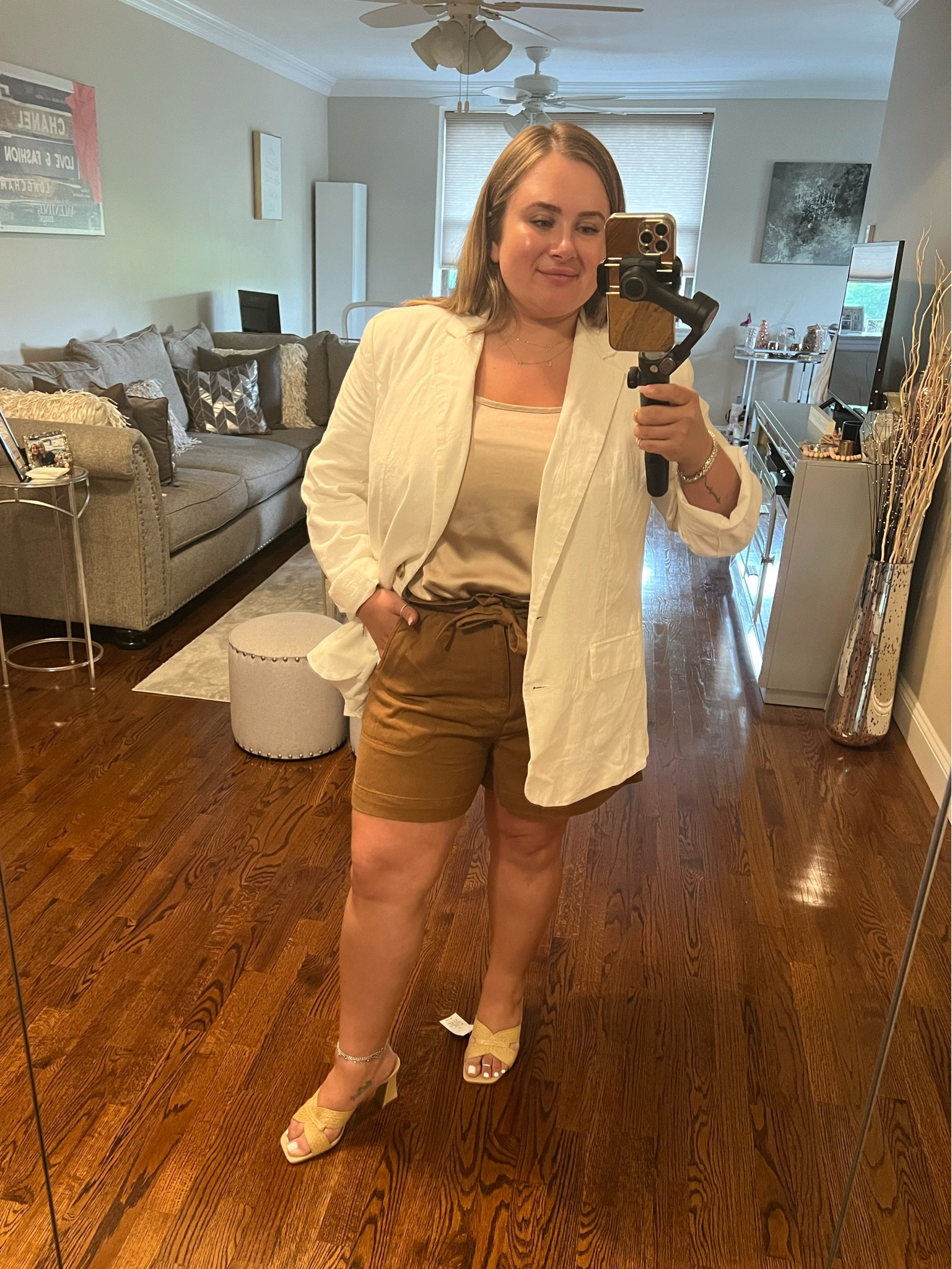 Linen blazer
Work style
Work shorts
Old navy finds
Target find 
Dolce vita shoe dupe

#LTKMidsize #LTKFindsUnder50 #LTKSaleAlert