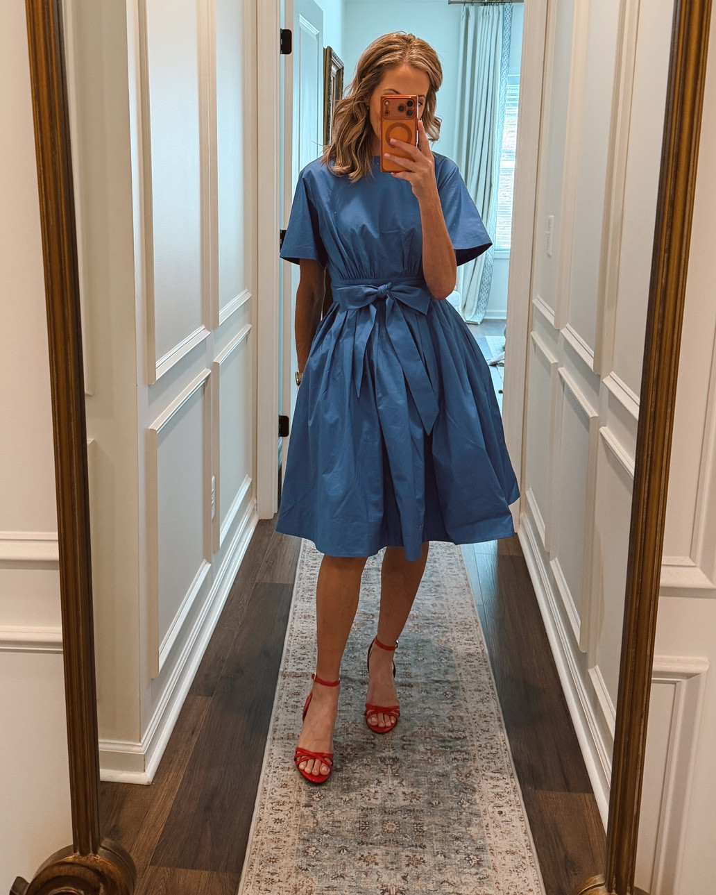 It’s cerulean. That’s all. 👠

Size XS