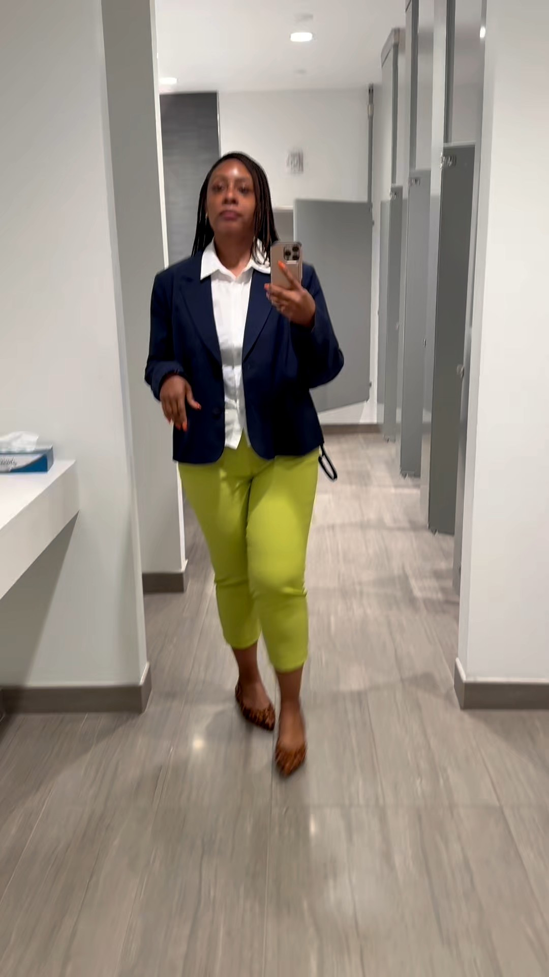 Good morning ☀️ OOTD with a side of cheetah print, its going go be a great day 😉

#LTKShoeCrush #LTKFindsUnder100 #LTKWorkwear