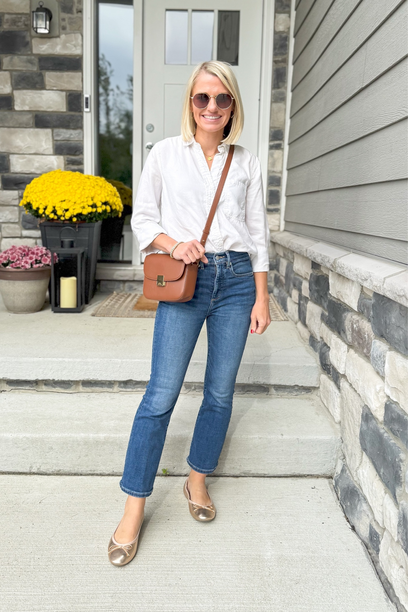 What I wore this week!
Shirt- thrifted, linked similar 
Jeans- 24/petite (run slightly big)


#LTKSeasonal #LTKFindsUnder100 #LTKStyleTip