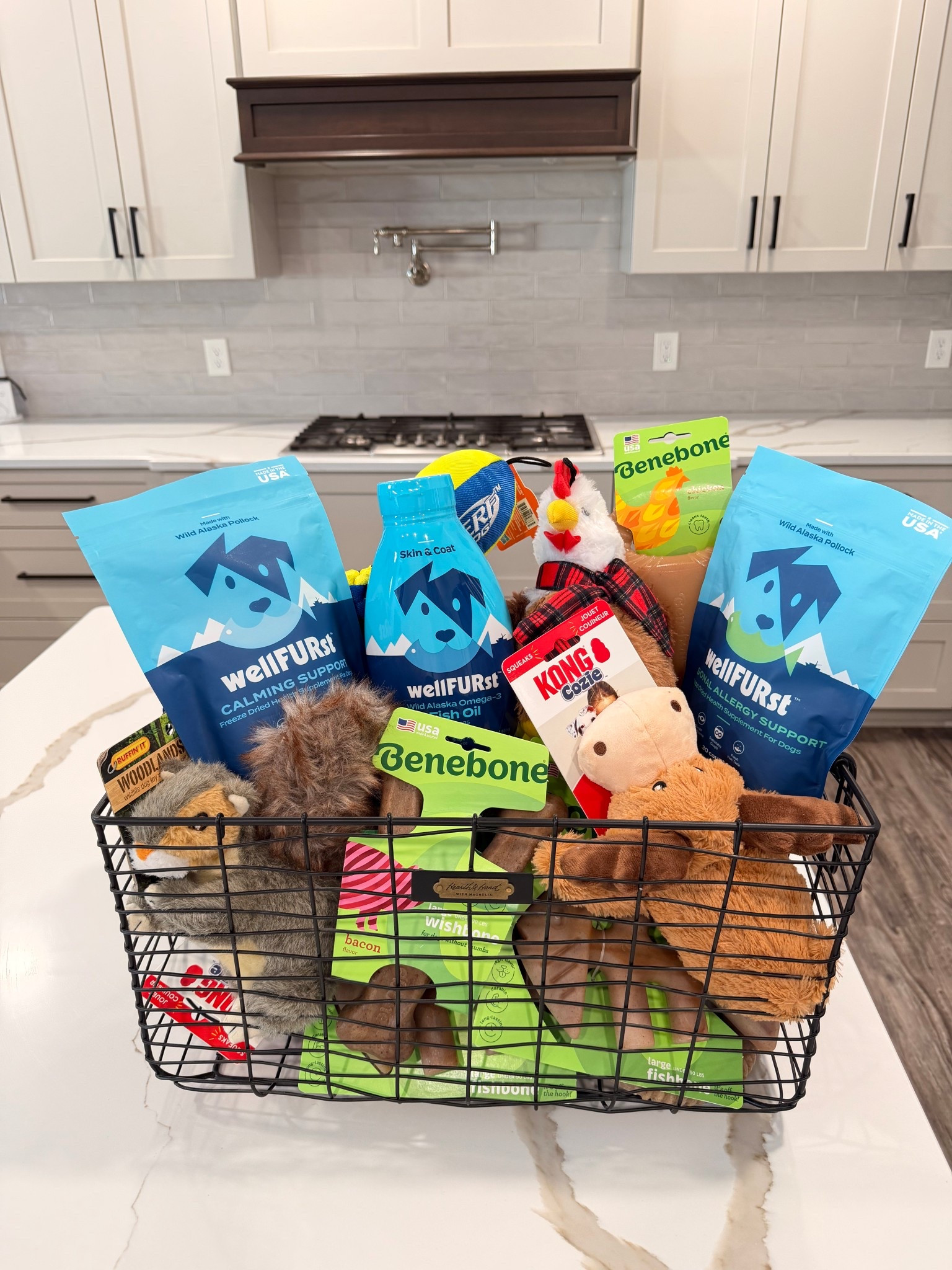 Dog basket! Our pups favorites! 



#LTKHome