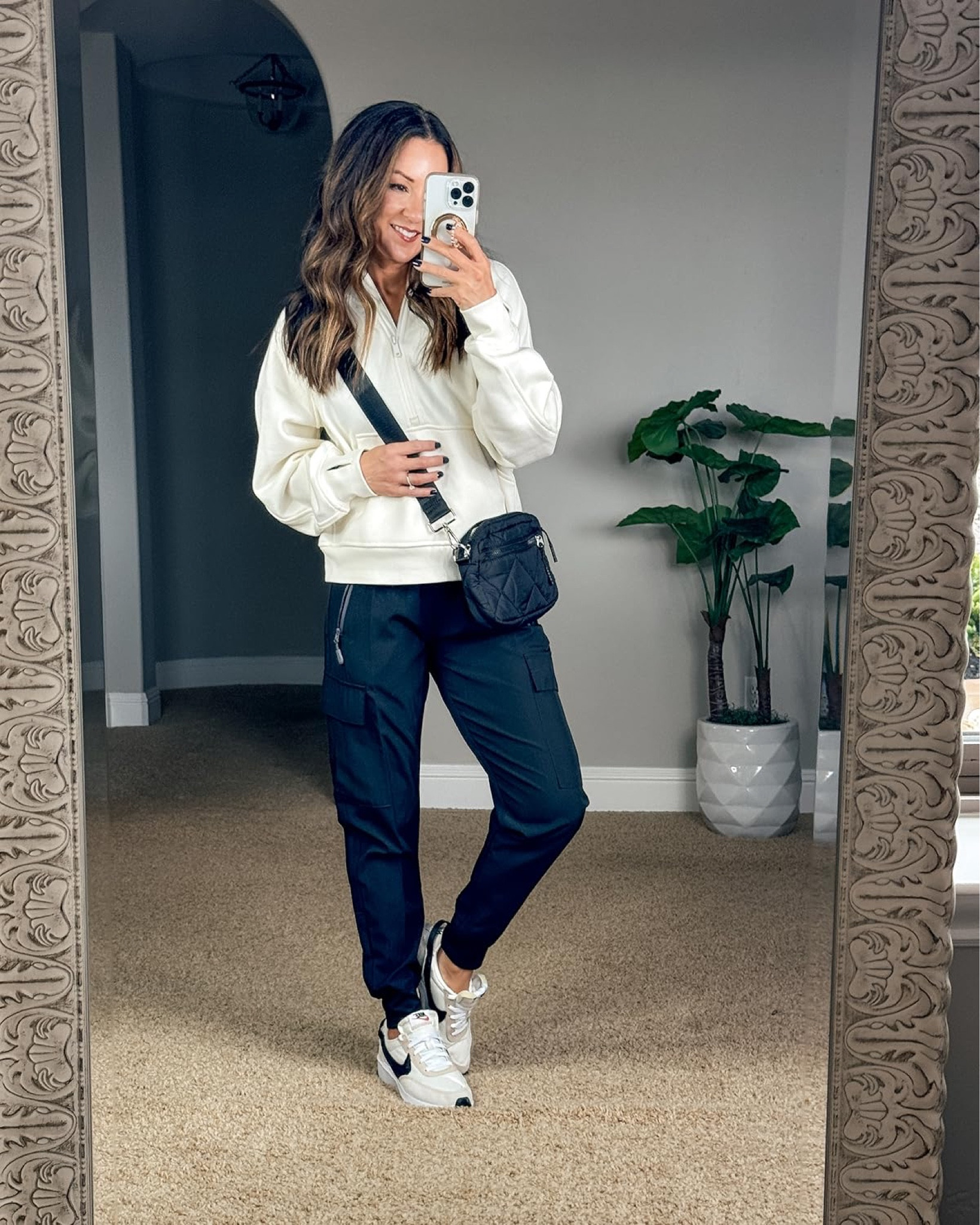 Cute & Comfy Outfit

For reference, I am 5’9”, 109lbs. I’m wearing an XS in the black built in bra top, white hoodie & joggers - all TTS! 

Fall outfit inspo  Athleisure  Outfit Inspo  Joggers  Crossbody purse  Winter outfits  Trendy athlesiure  Petite fashion  Comfy jacket  Women’s outfits  EverydayHolly

#LTKOver40 #LTKSeasonal #LTKStyleTip