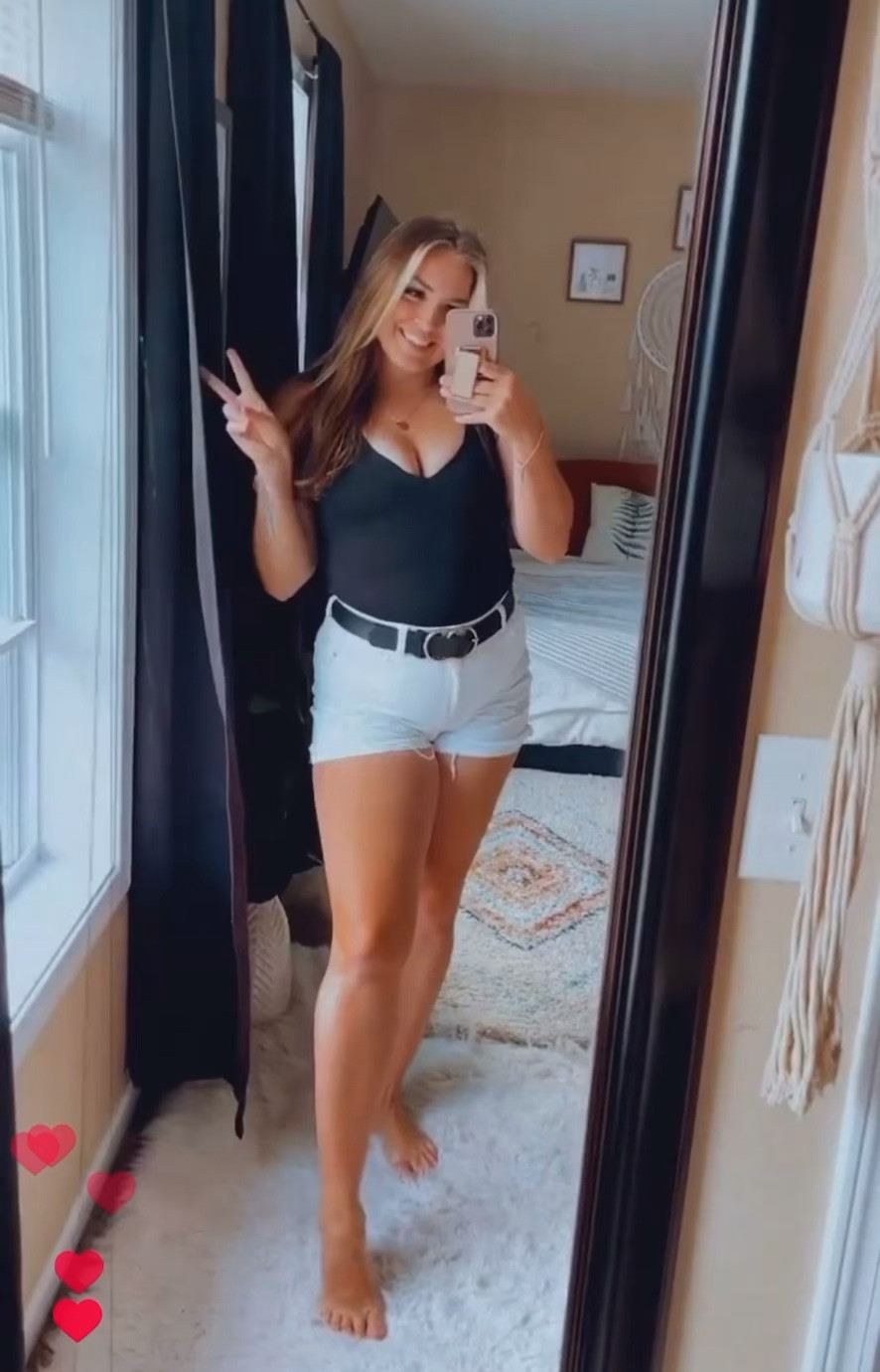 Shorts, v neck, bodysuit, skims dupe, belt, warm weather fashion, American eagle, sales, midsize, mom bod, midsize fashion 

#LTKfindsunder50 #LTKmidsize #LTKSpringSale