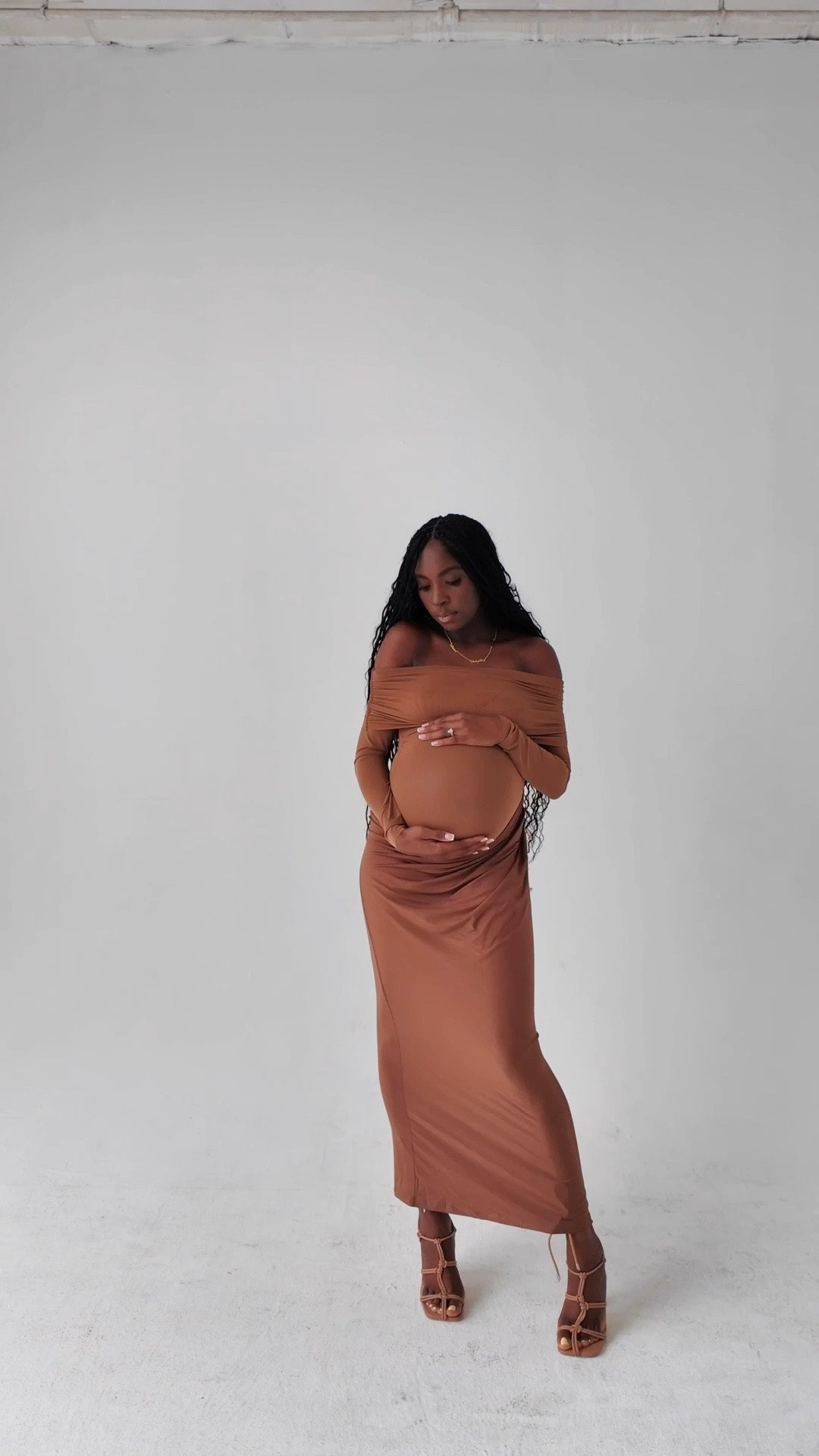 The cutest dress for maternity and after! 🫶🏾🤎 Perfect for any occasion; birthdays, babyshowers, weddings, date night, & more!

#LTKBump #LTKStyleTip #LTKFindsUnder50