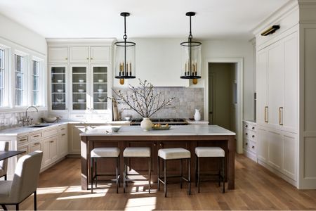 Sharing a full view of our Modern English Kitchen.  Check out this lighting and shop the look below.  

Photo: Stacy Zarin Goldberg 
Styling: Kristi Hunter 

#kitchen #kitchenlighting #kitchendecor #visualcomfort
#zellige

#LTKhome #LTKstyletip #LTKFind