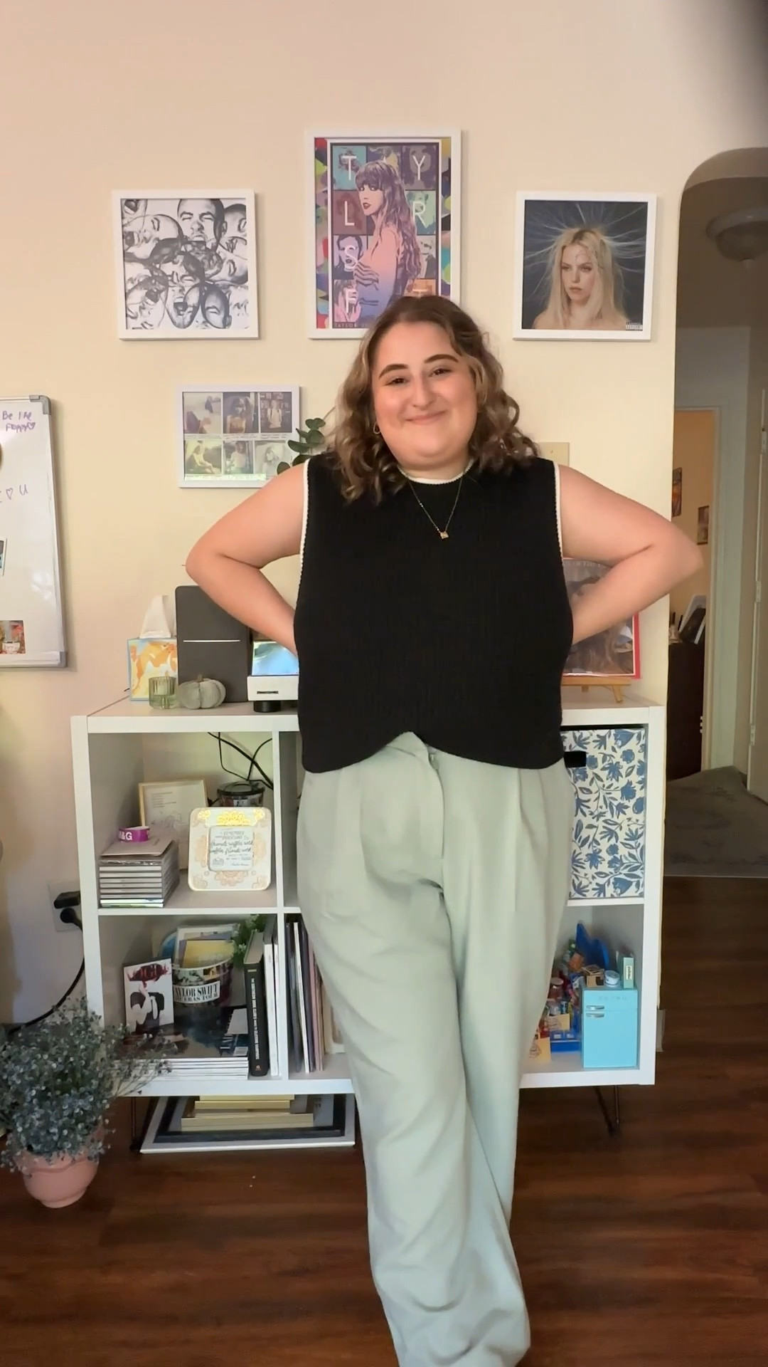 Such a cute office-approved look from Abercrombie!! 

Get up to 30% off now & use the stackable code “AFLTK” for an additional 25% off! 

#LTKMidsize #LTKSaleAlert #LTKSpringSale