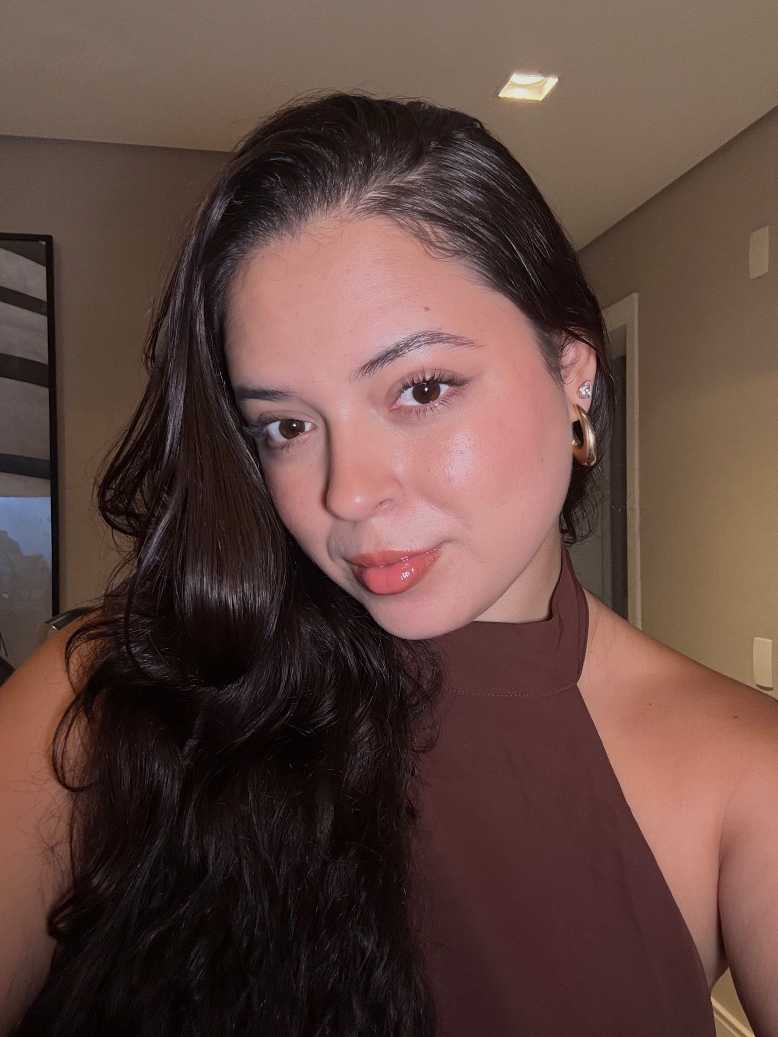 Lipcombo que estou amando = lápis labial Fenty Beauty cor Extra Thigh + gloss Océane Shimmer Brown 🤌🏼✨ perfeitoooo

#LTKbeleza #LTKbrasil #LTKpromo