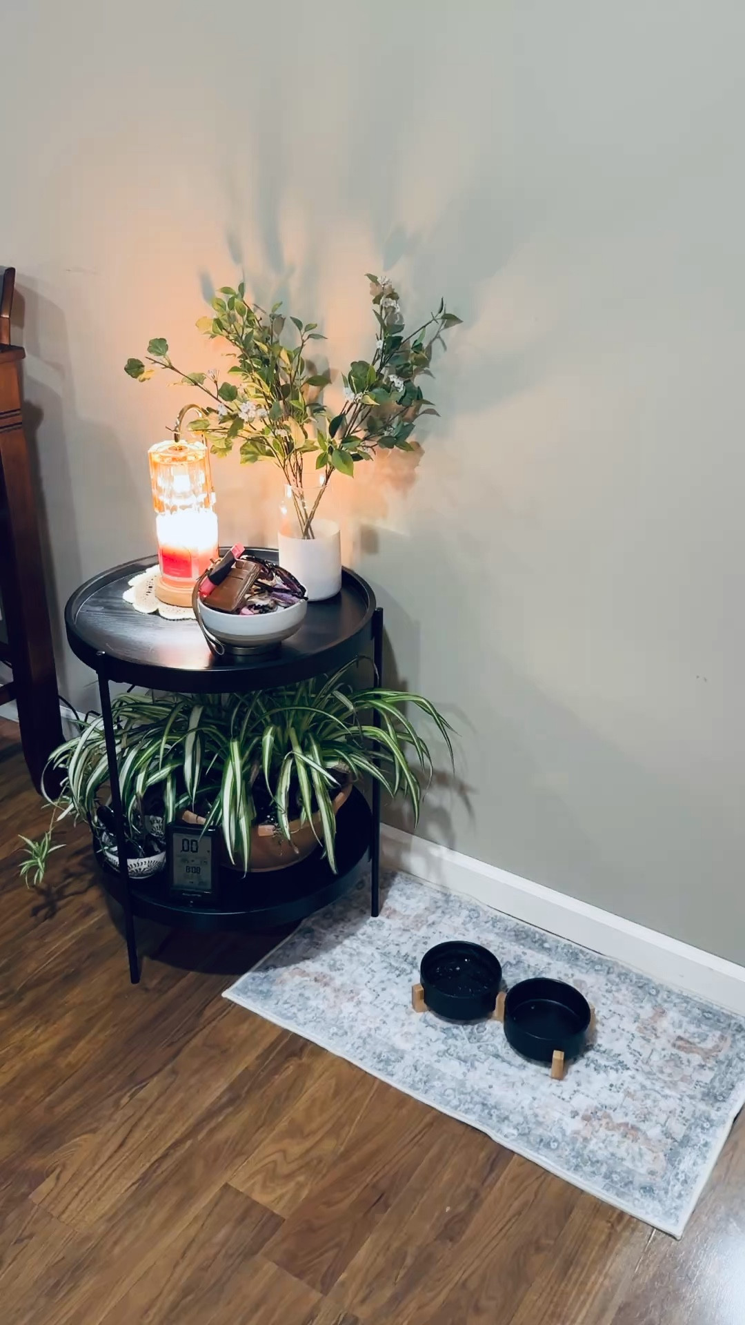 Last week I shared that I took my candle warmer from home to school, so I obviously had to get a replacement for my house. I love this one! & to top it off, I got some cute new rugs that match my living room rug. It looks so cohesive & flows so well. I just had to get one for Piper’s food bowls. I love how it turned out! 

 