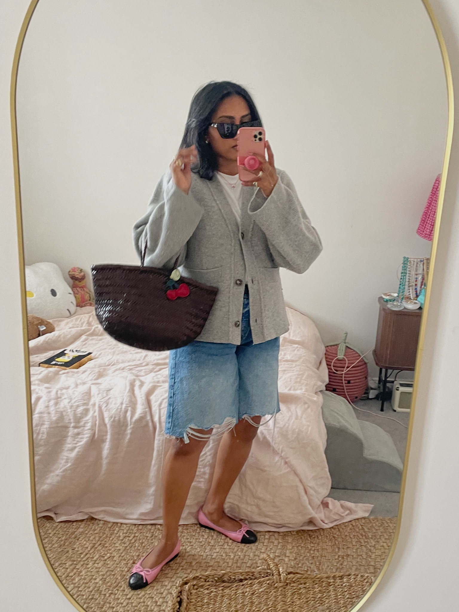 Bermuda shorts for petite girls 
Jhorts 

#LTKeurope #LTKstyletip