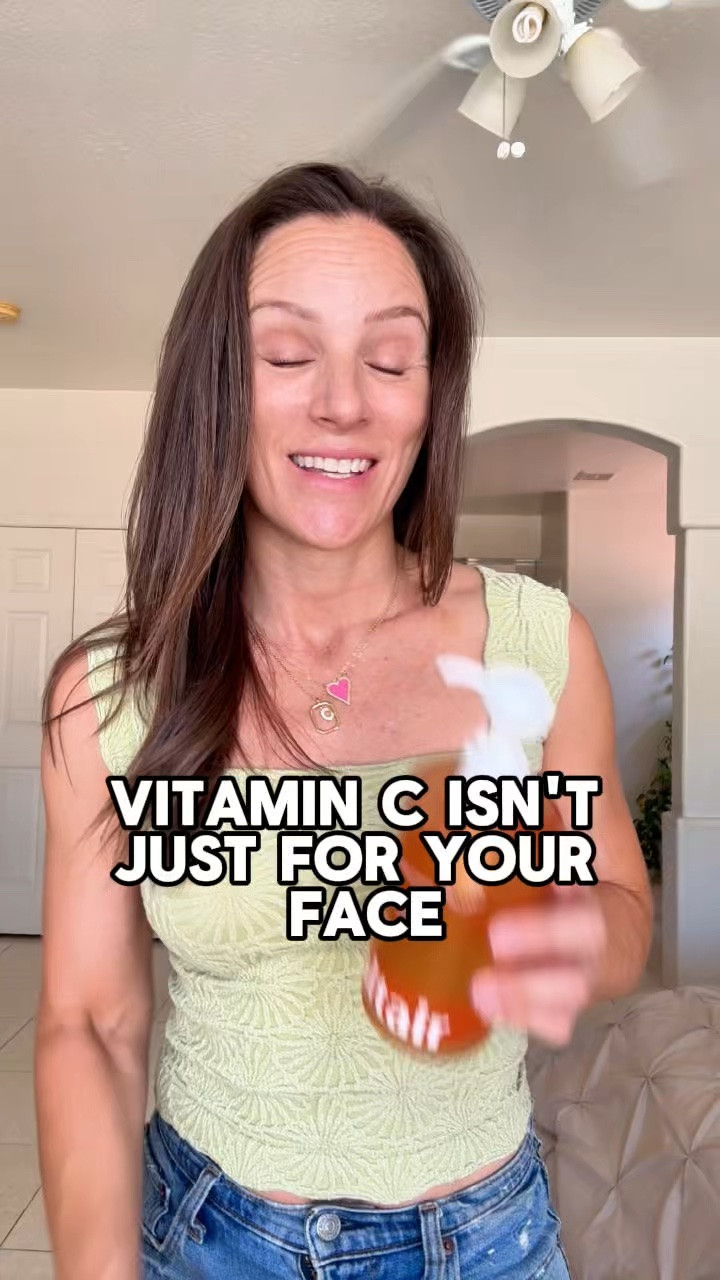 If you want smoother, brighter, more radiant skin, the Saltair Vitamin C Body Serum is such a good choice. It absorbs instantly, boosts overall glow, and leaves my skin feeling silky once it dries. Fragrance-free and perfect for layering.

#saltair #saltairbody #vitamincserum #bodyserum #beautyover40