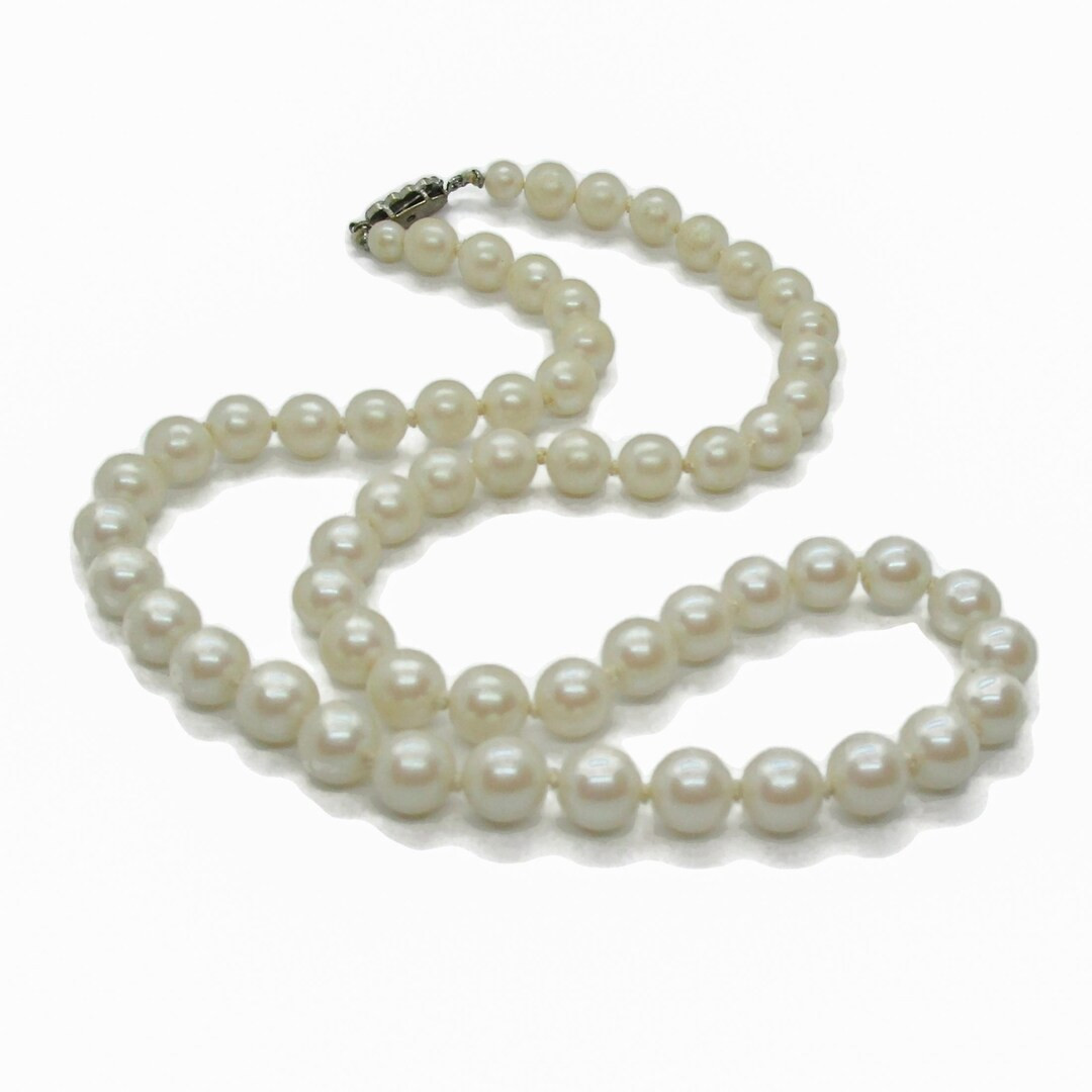 Vintage Pearl Necklace, Round White Faux Pearl Necklace, 20 Inch Length - Etsy Australia | Etsy (US)