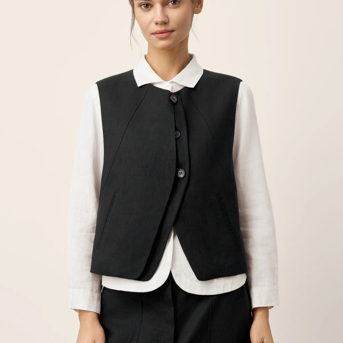Linen-Lyocell Panel Layered Vest ODELIA | LINTICO