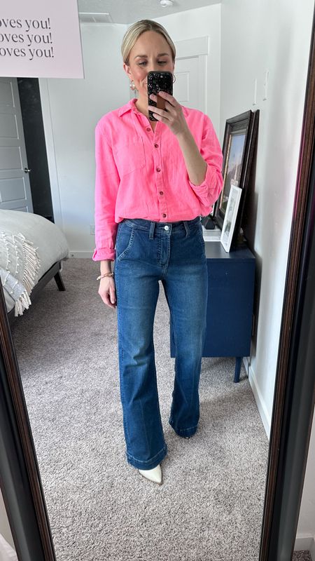Target spring linen button up, Old Navy trouser flares for the perfect work outfit!

Top: TTS
Jeans: TTS or down a size if in between sizes. 


#LTKFind #LTKfit #LTKunder50