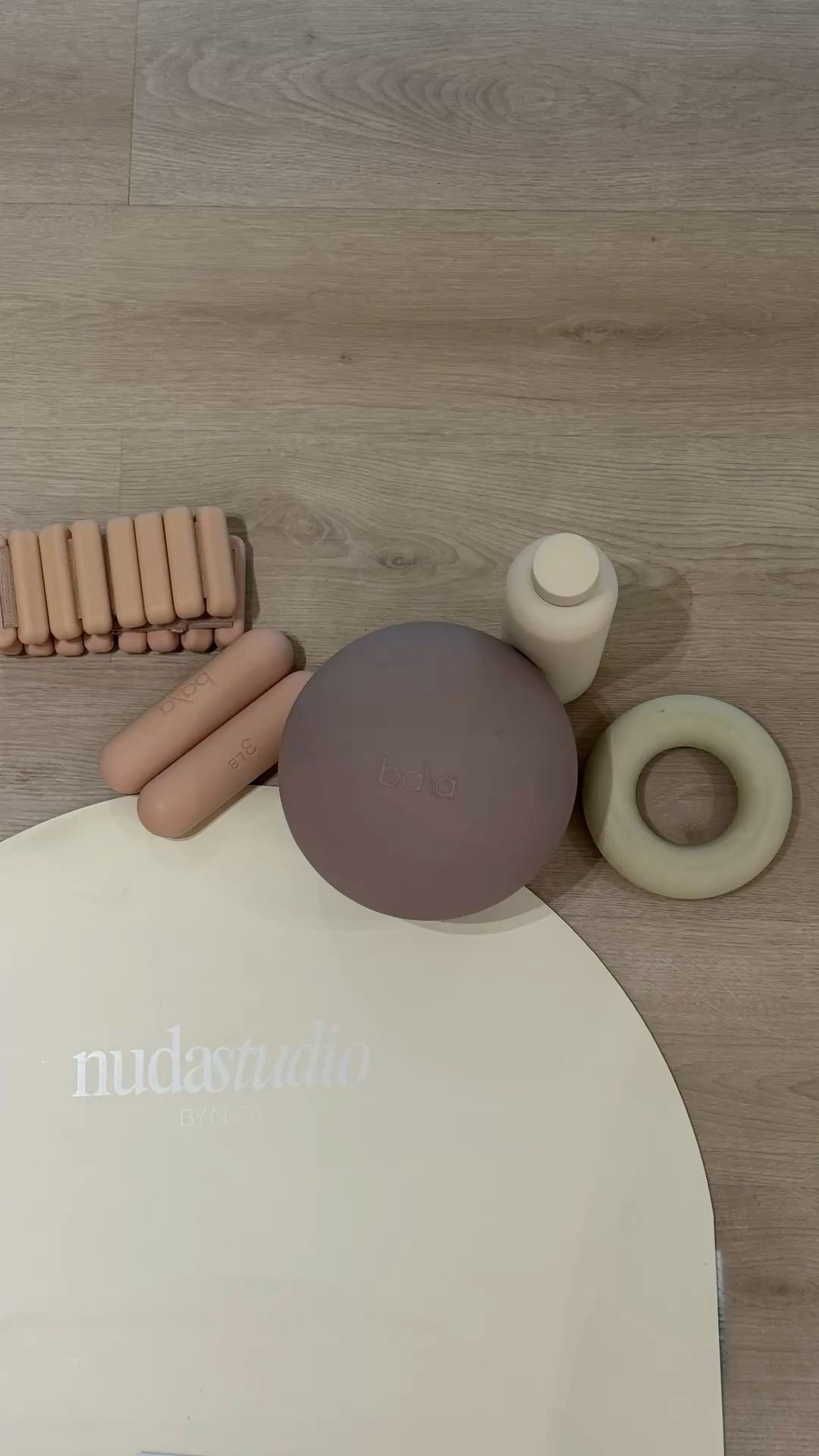 Cutest at home gym weight kit

#LTKHome #LTKActive #LTKFindsUnder100