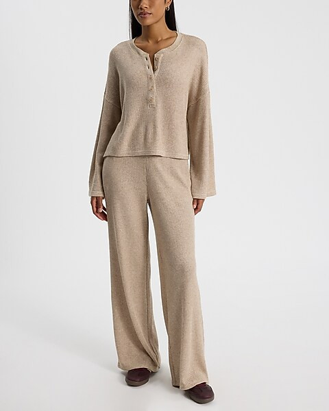 Glitter Waffle Long Sleeve Cropped Henley Tee | Express