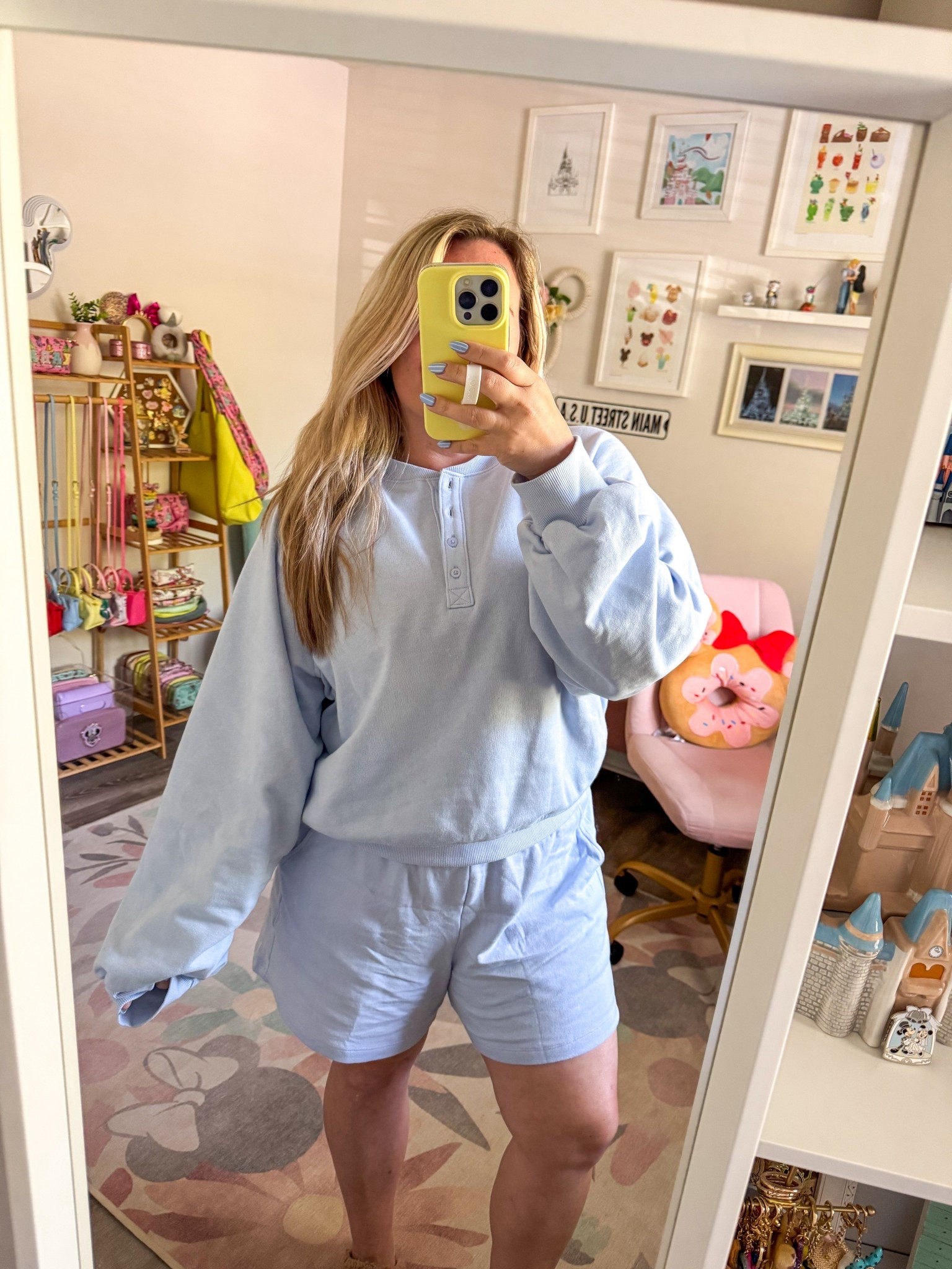 Old Navy sweat set 

#LTKHome #LTKSaleAlert #LTKootd