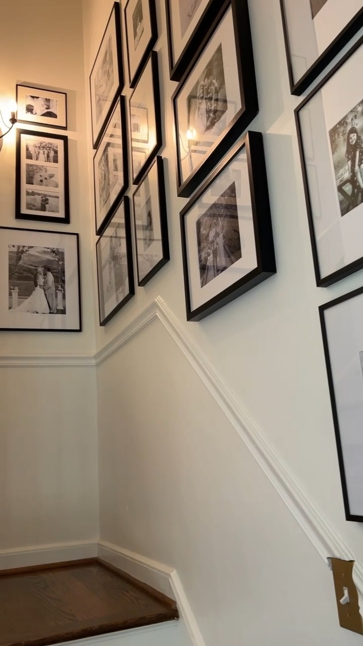 A couple of our gallery wall frames are on sale! 

#GalleryWall #FramedArt #PhotoFrame #PictureFrame #Staircase #PictureWall 



#LTKSaleAlert #LTKVideo