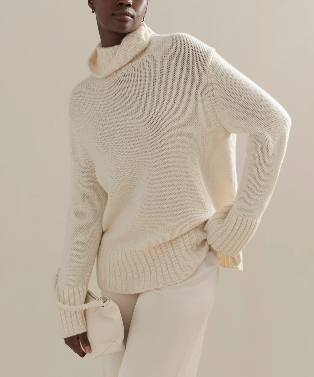 Cashmere Jet Turtleneck | Jenni Kayne
