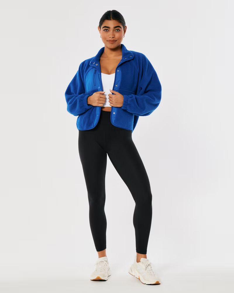 Women's Gilly Hicks Fleece Jacket | Women's Activewear | HollisterCo.com | Hollister (US)
