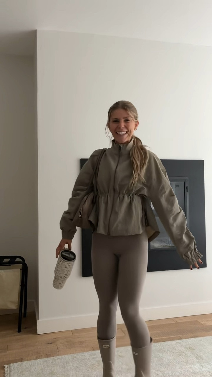 Otw to a maple latte in this adorable monochromatic outfit! This cinched Lululemon jacket is so fun!

#LTKItBag #LTKStyleTip #LTKShoeCrush