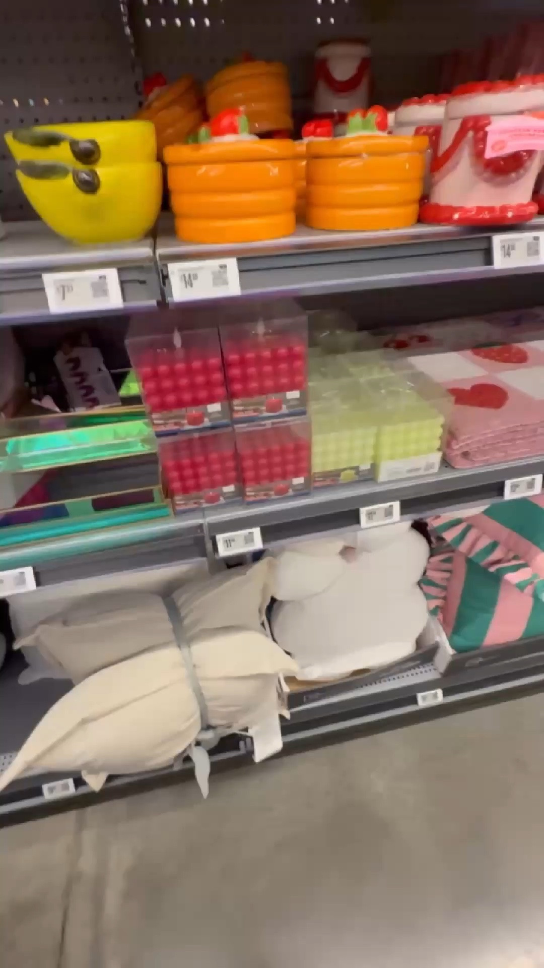 Playful decor with personality ✨
These Walmart finds stood out right away — sculptural bubble lamps and bold striped vases that make a fun statement in any space.

Shop the pieces through my LTK.

#StyledByCharmed #LTKHome #WalmartDecor #AffordableStyle #HomeStyling