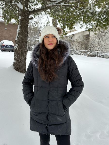 Snow day
Winter coat
The North Face winter coat on sale (mine is old but I linked the new version!)
Fleece lined leggings 
Hot Hands 


#LTKSeasonal