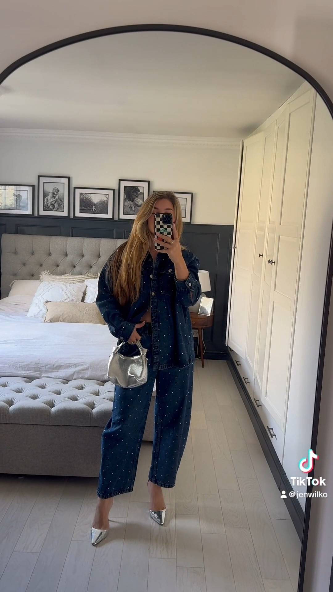 Denim sets that are easy to dress up, yes please!! 

#LTKjeans #LTKfestive #LTKuk