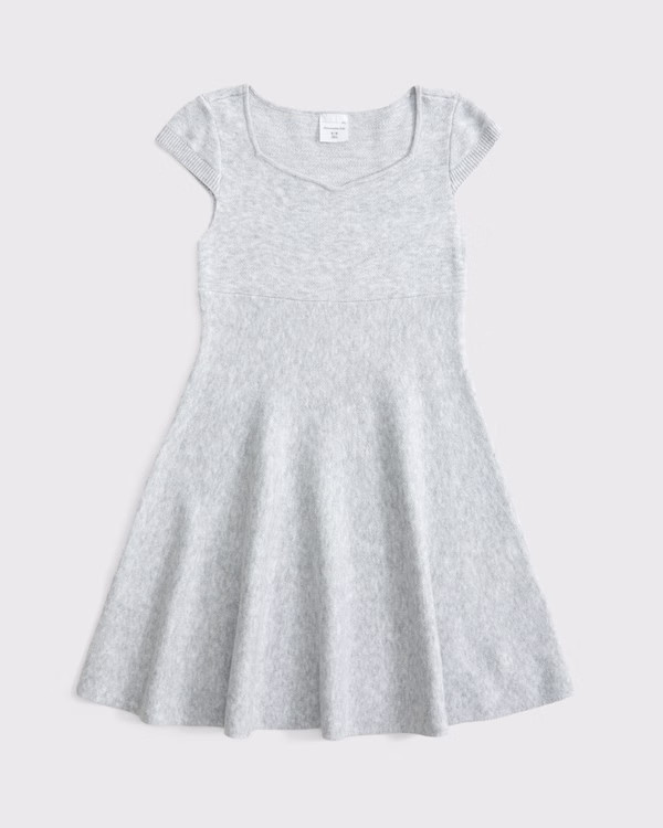 BLACK FRIDAY IS HERE | 40% OFF everything | free shipping on orders over $99 | Abercrombie & Fitch (US)