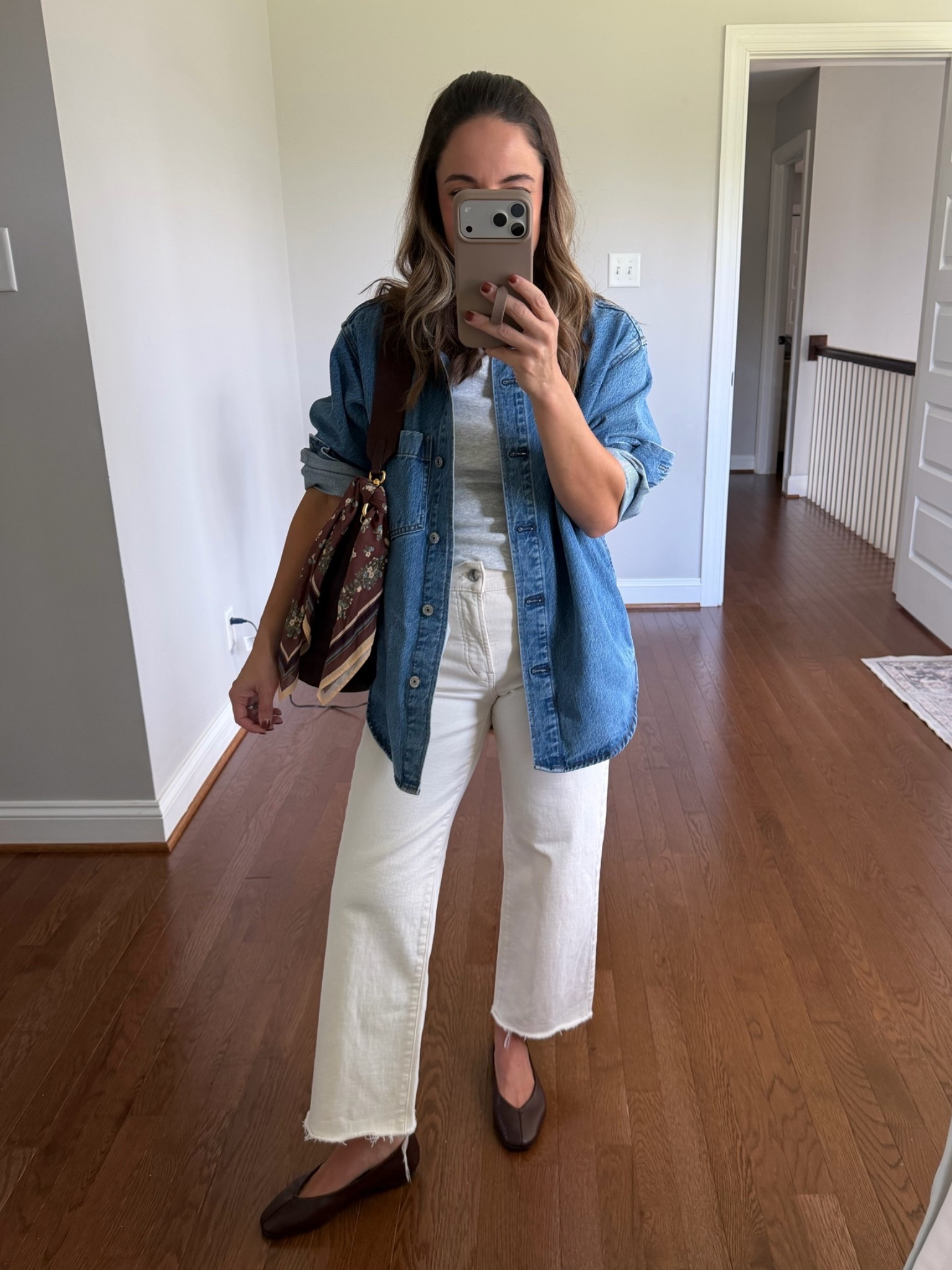 Wearing today! 

Jeans: petite 24 (10 3/8 rise, 25” inseam)
Top: xxs 
Denim shirt (similar linked) 
Shoes: true to size

#LTKPetite