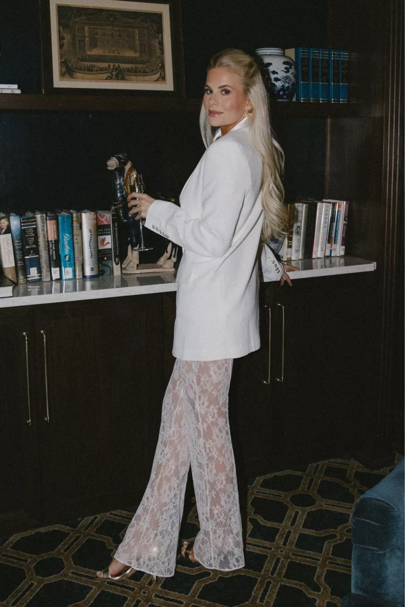 Holiday Outfit Inspo✨ Linking similar of everything!
#kathleenpost #holidayoutfit #whattowear

#LTKHoliday #LTKSeasonal #LTKStyleTip