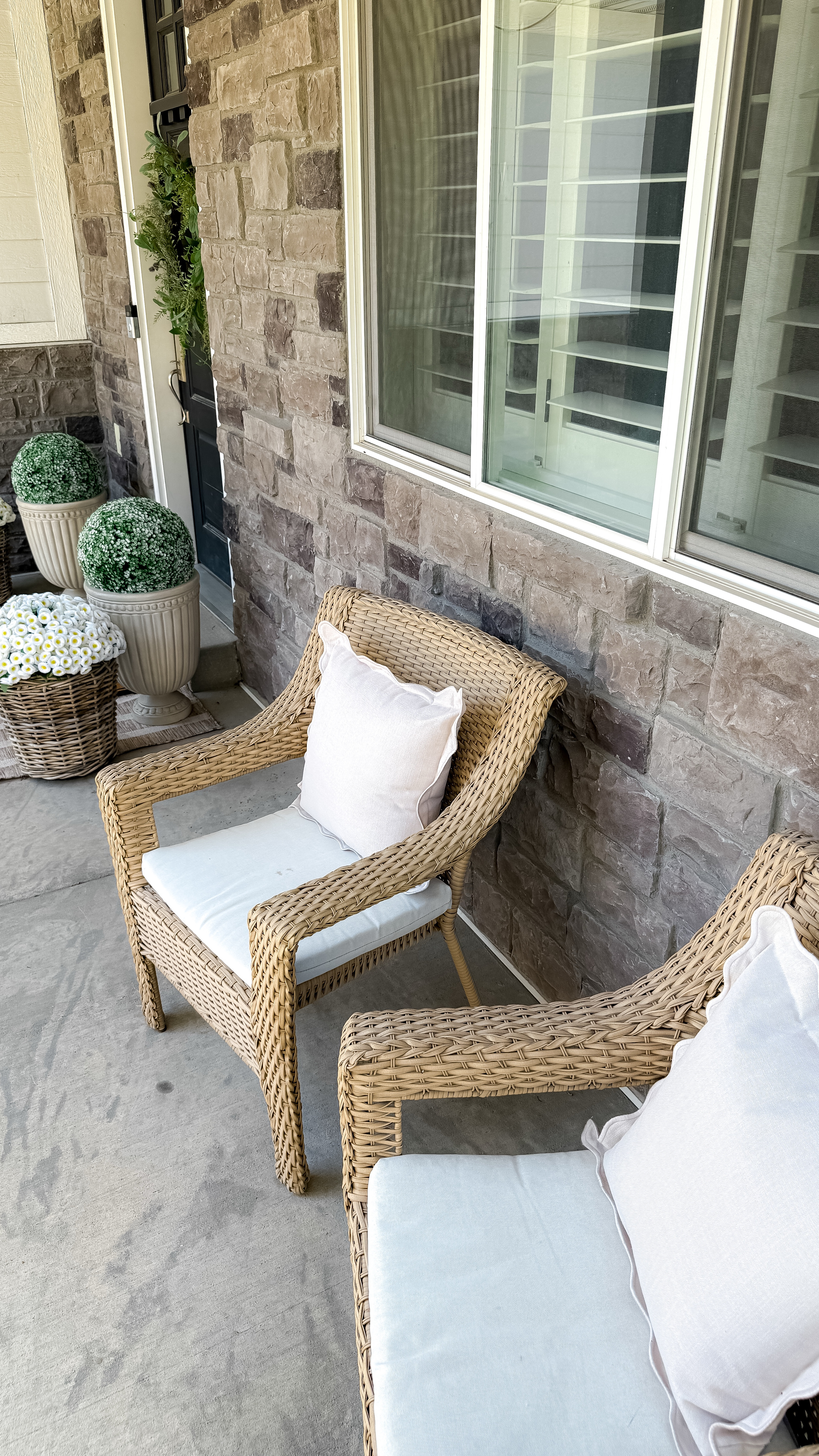 Great looking pillows for your outdoor furniture for such a great price! 

Home Decor / Decorating on a Budget / Walmart Deals / Back Porch / Front Porch / Summer / Patio / Backyard Refresh / Home / Affordablee

#LTKHome #LTKSeasonal #LTKSummerEdit