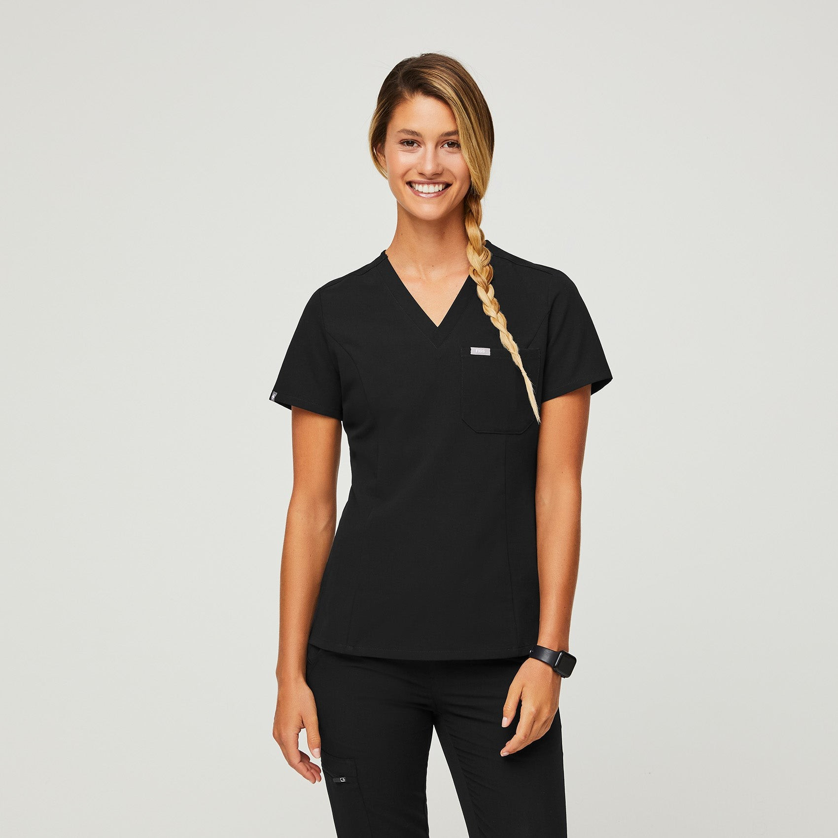 Women’s Slim Catarina™ One-Pocket Scrub Top - Black · FIGS | FIGS