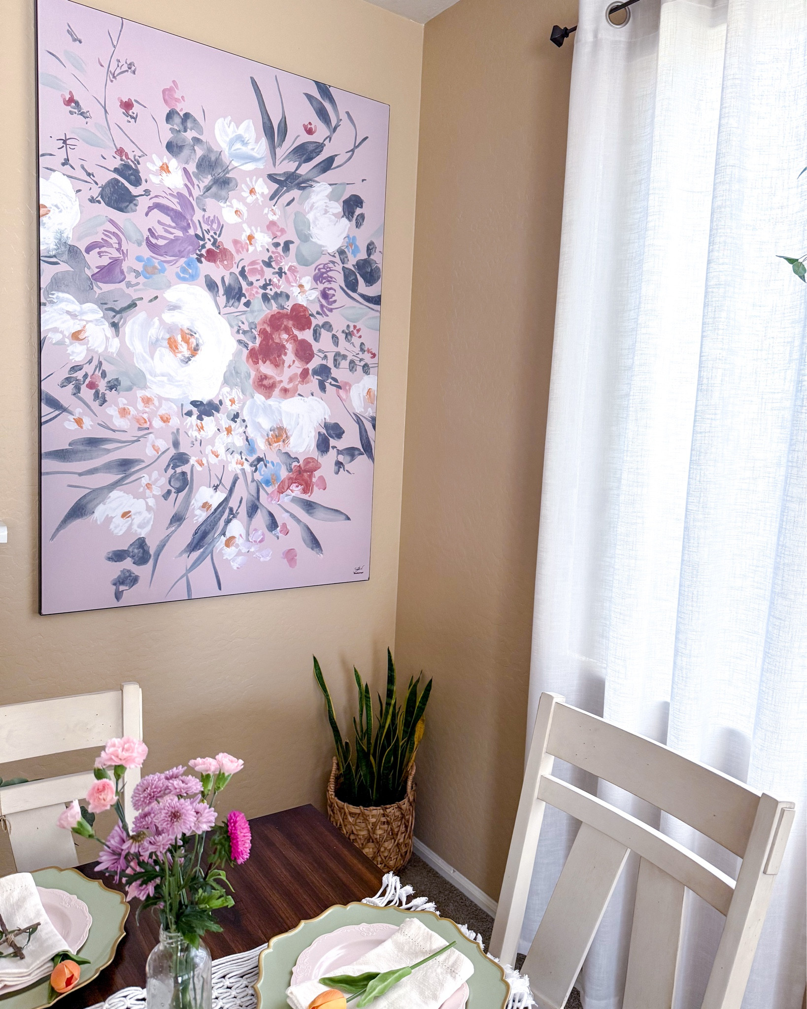 Soft florals or neutral landscape… I can’t decide which I love more. 
These fabric prints from Big Wall Decor give that high-end, no-glare look. I love that I can switch out these fabric prints anytime without changing the frame. It makes decorating so easy and way more fun. 


#wallart #homedecorfinds #neutralhome #gallerywall #interiordecor #ltkstyle #homeinspo

#LTKSeasonal #LTKSaleAlert #LTKHome