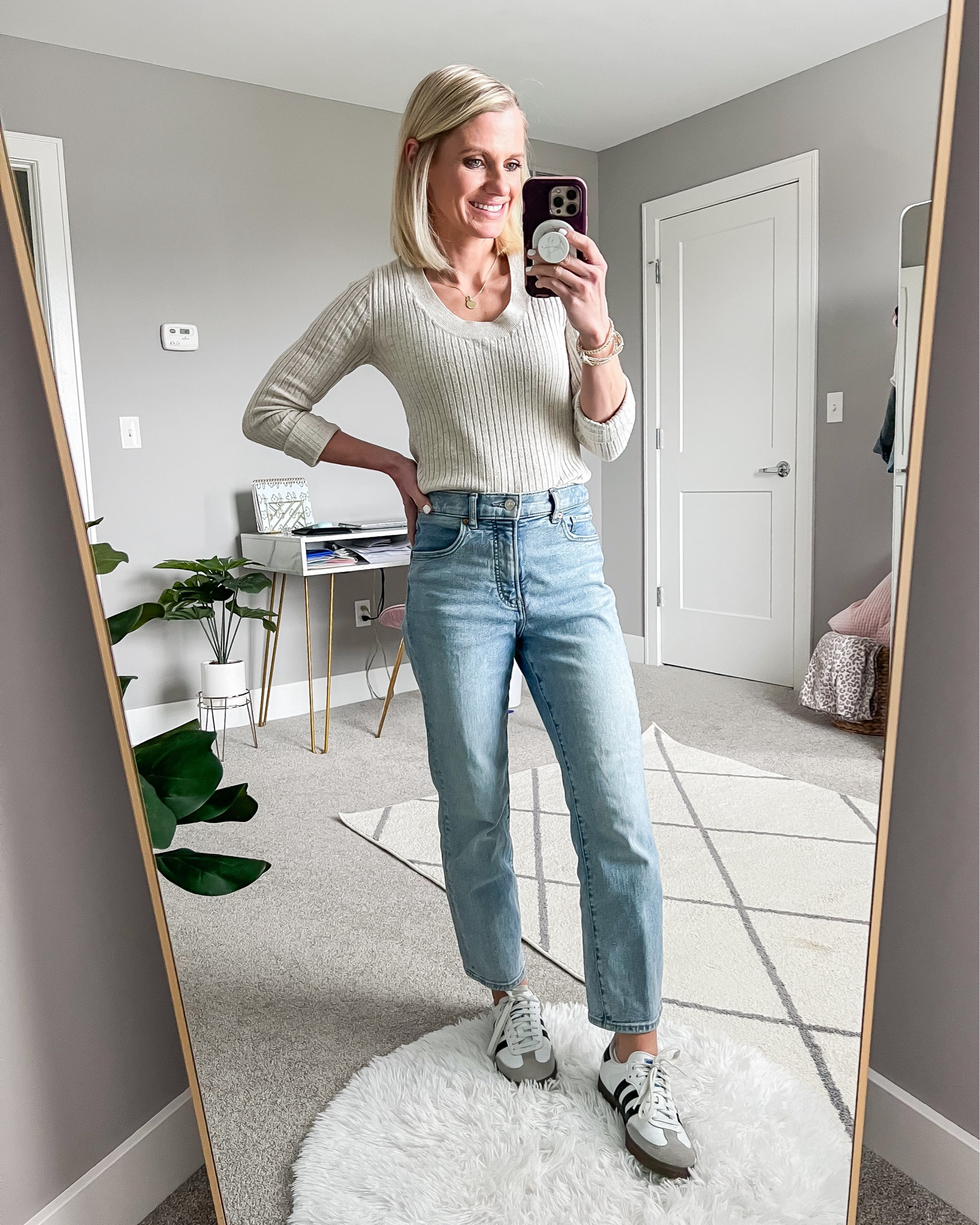 What I wore this week! 
Top- small
Jeans- Old, linked similar 
Shoes- 7

#LTKstyletip #LTKsalealert #LTKSeasonal