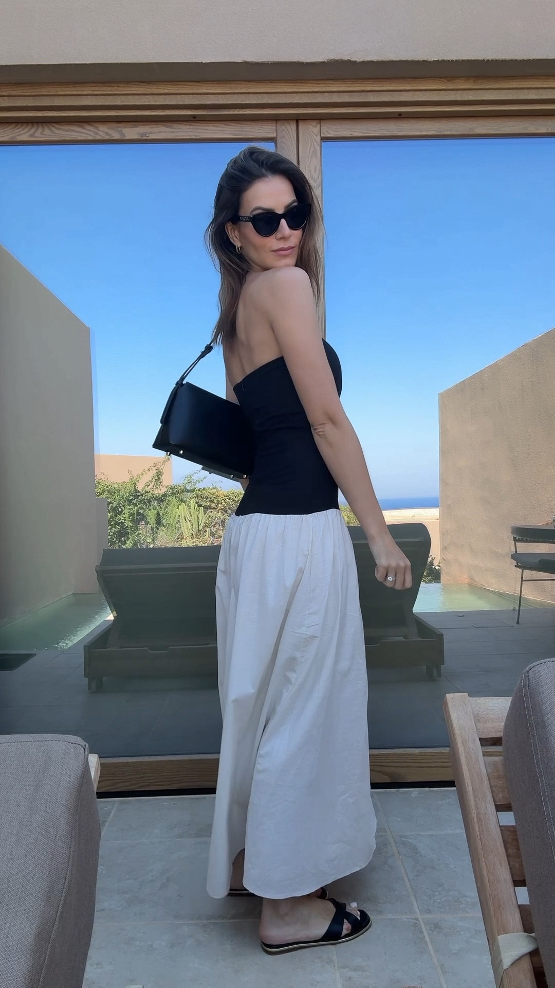 Can’t believe this dress is only $106 and has such a good quality! It’s easy to style up or down so perfect for vacation, especially when you don’t want to pack too many things… super recommend it!

#LTKFindsUnder100 #LTKStyleTip #LTKTravel