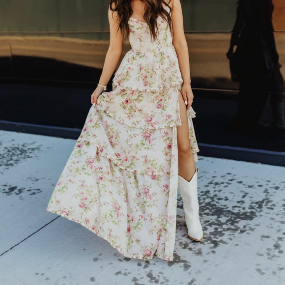 V. Chapman Caterina Dress in Pink Rose Print | Poshmark