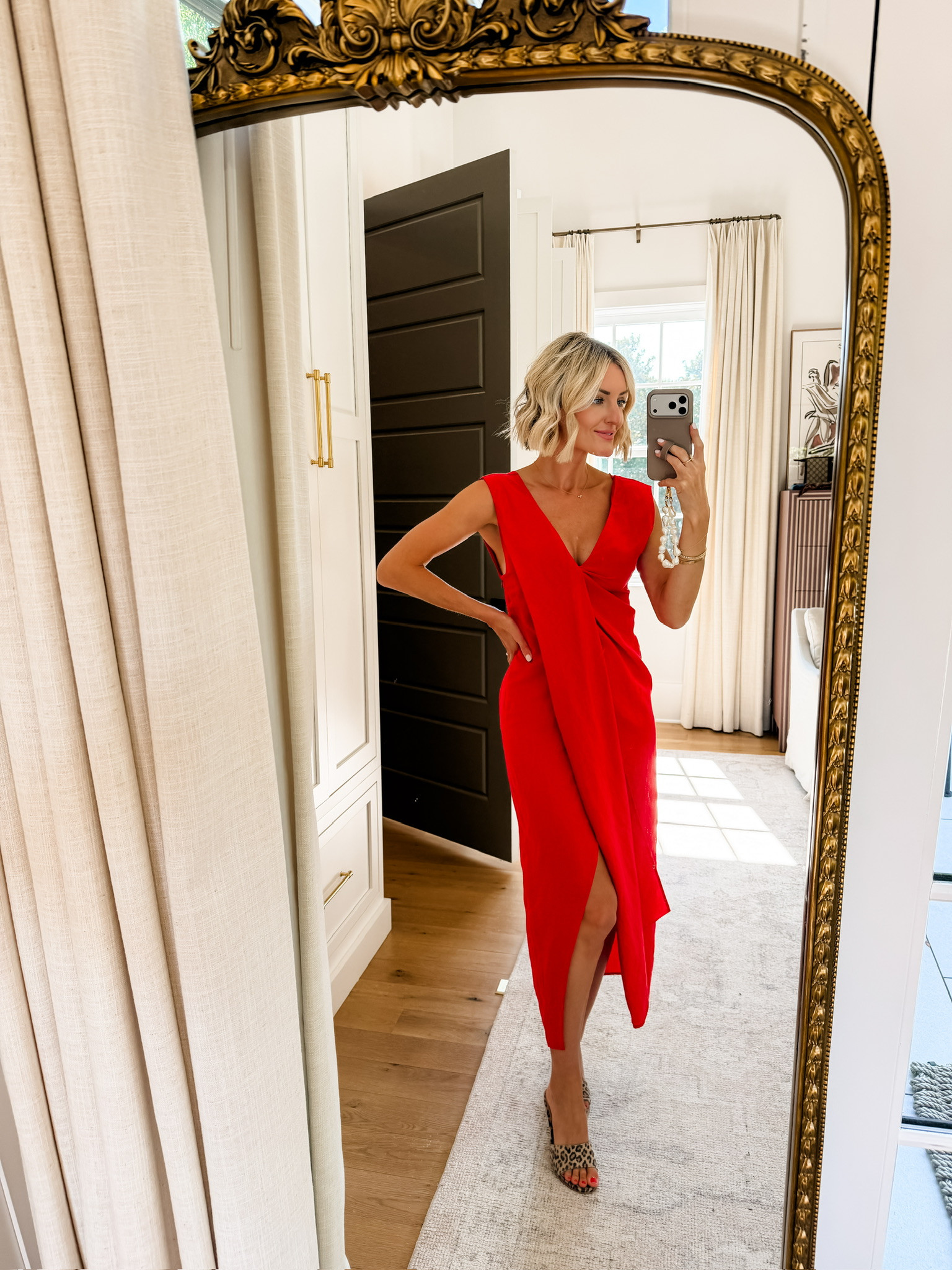 This red dress is stunning! I love the color! I do think this dress would be better on someone if you have a smaller chest! Wearing XS! 

Loverly Grey, wedding guest dress, red dress, fall event dress, cocktail dress, Zara 

 #LTKootd #LTKSeasonal #LTKWedding