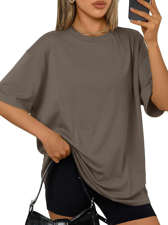 Trendy Queen Womens Oversized T-Shirts Short Sleeve Crew Neck Summer Tops | Midweight Poly-Cotton... | Amazon (US)