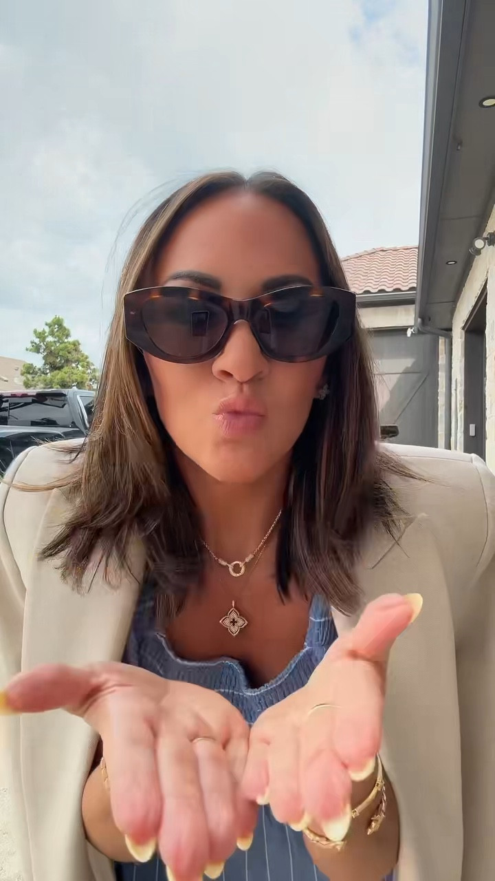 GRWM for church ⛪️ 🕊️

Styled this Amazon dress with a blazer and heels for a look that’s sweet but still put together!

Loving the easy, effortless vibe.

Wearing size Small
5’2” | 130 lbs | 34DD | 25” waist

#GRWM #AmazonFinds #ChurchOutfit #SundayBest #PetiteStyle #AmazonDress #EffortlessStyle #OOTD #WeekendLook #affliate