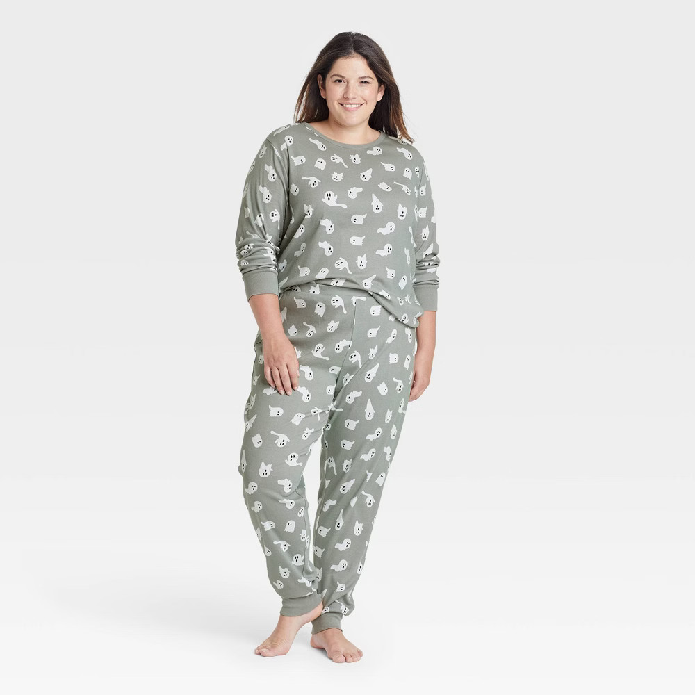 Women's Plus Size Halloween Ghost Print Matching Family Pajama Set - Gray 1X | Target