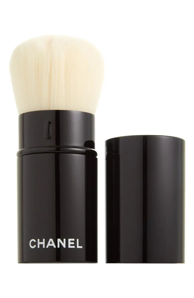 CHANEL LES PINCEAUX DE CHANEL RETRACTABLE KABUKI BRUSH N°108 | Nordstrom | Nordstrom