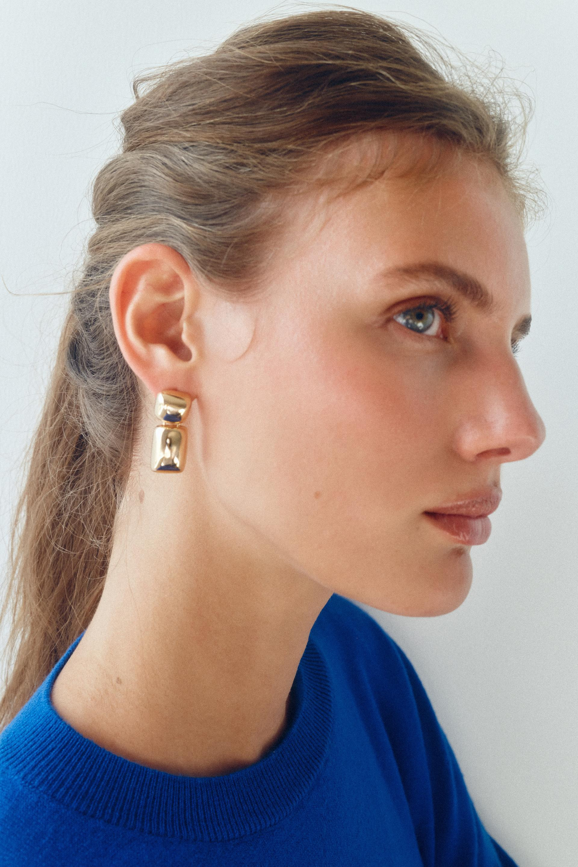 GEOMETRIC METAL DANGLE EARRINGS - Golden - M | Zara US