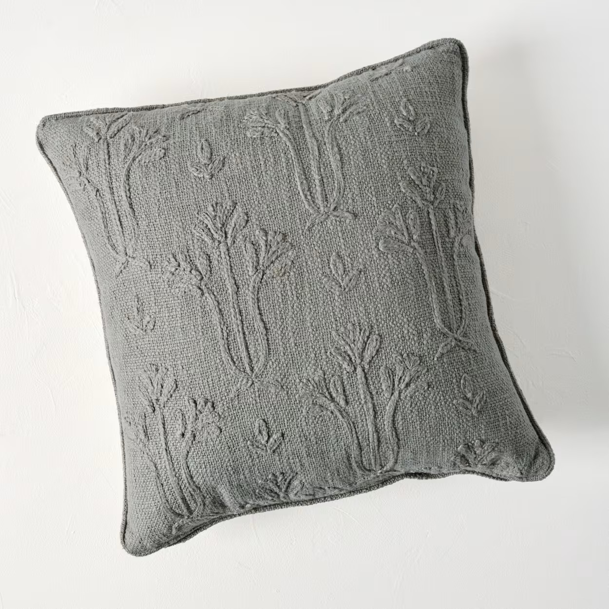Tulip Textured Pillow | Magnolia