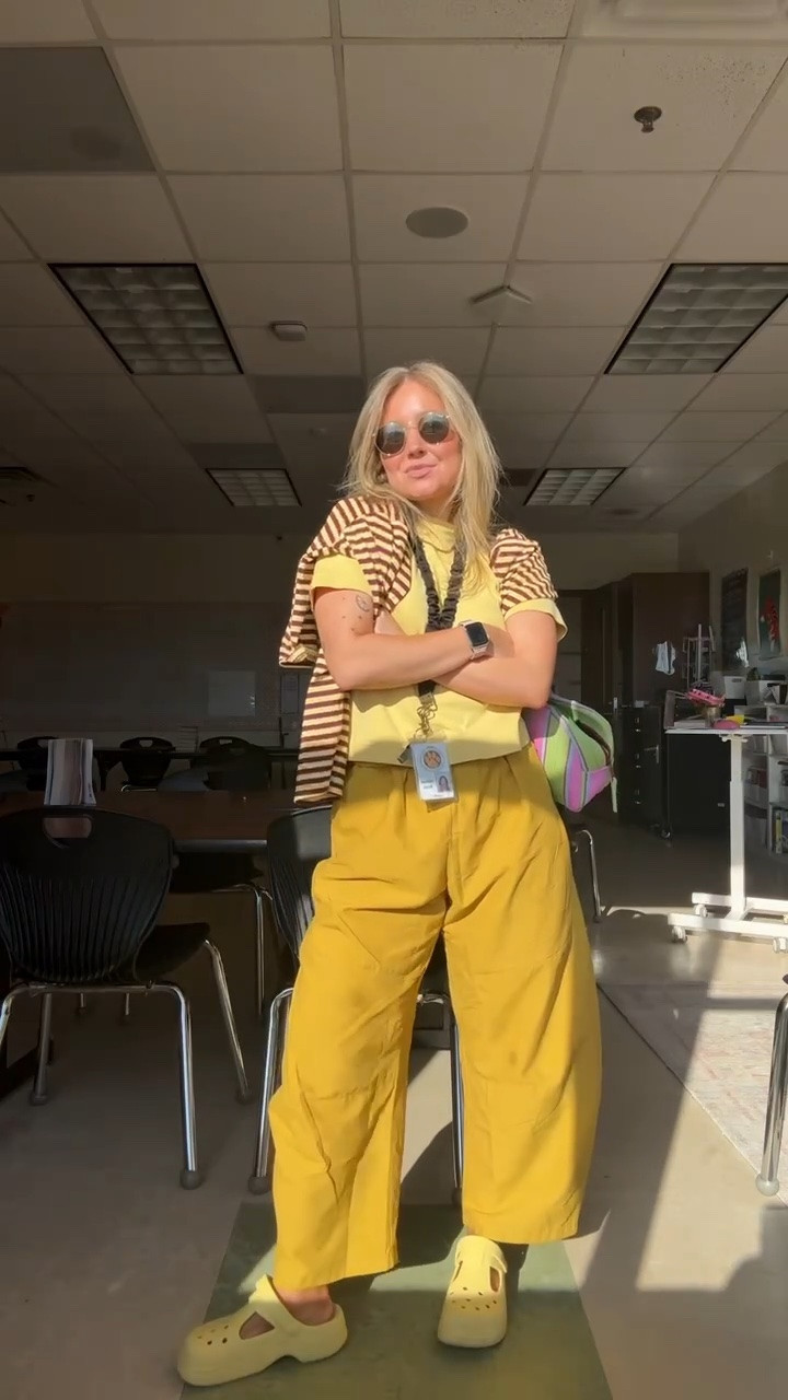 A sunshiny outfit! ☀️

#LTKootd