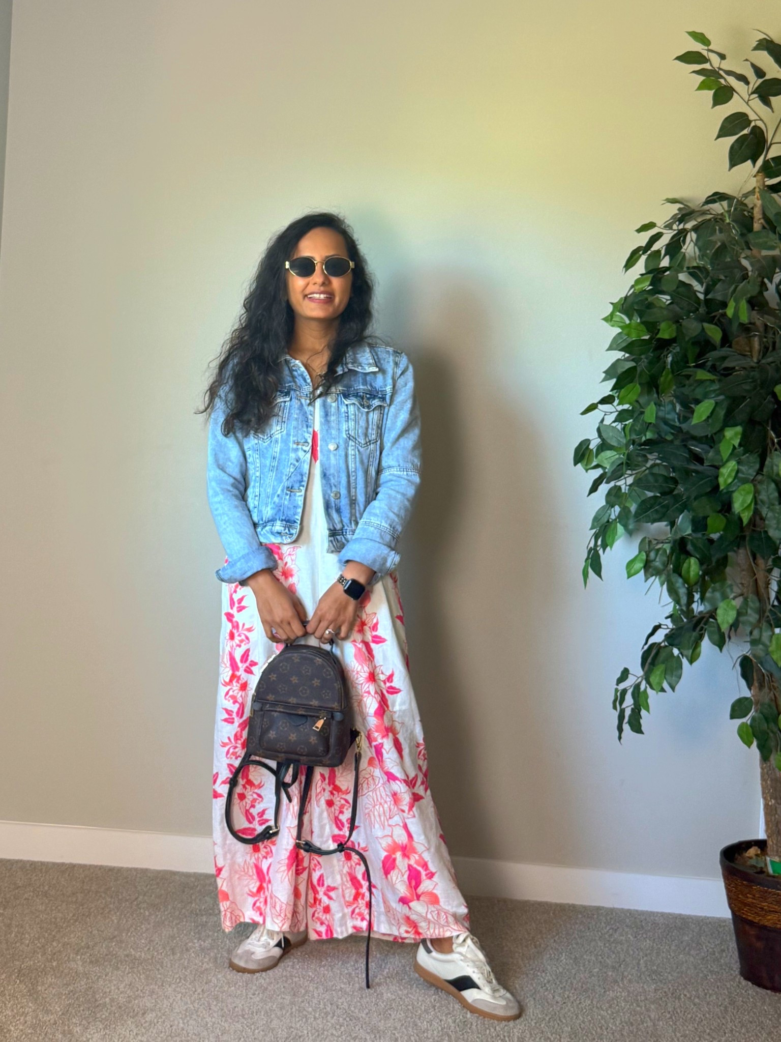 This floral jumpsuit is must in your closet🌸

Wearing XS
I’m 5”0’ and 112LB for reference 

#expressyou #ltkexpress #ltkexpresschallenge #ltkaugustchallenge

#LTKFindsUnder50 #LTKSaleAlert #LTKTravel