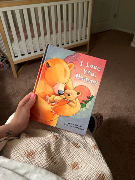 Our new bedtime book 🐻 

#LTKbaby #LTKfamily #LTKSeasonal