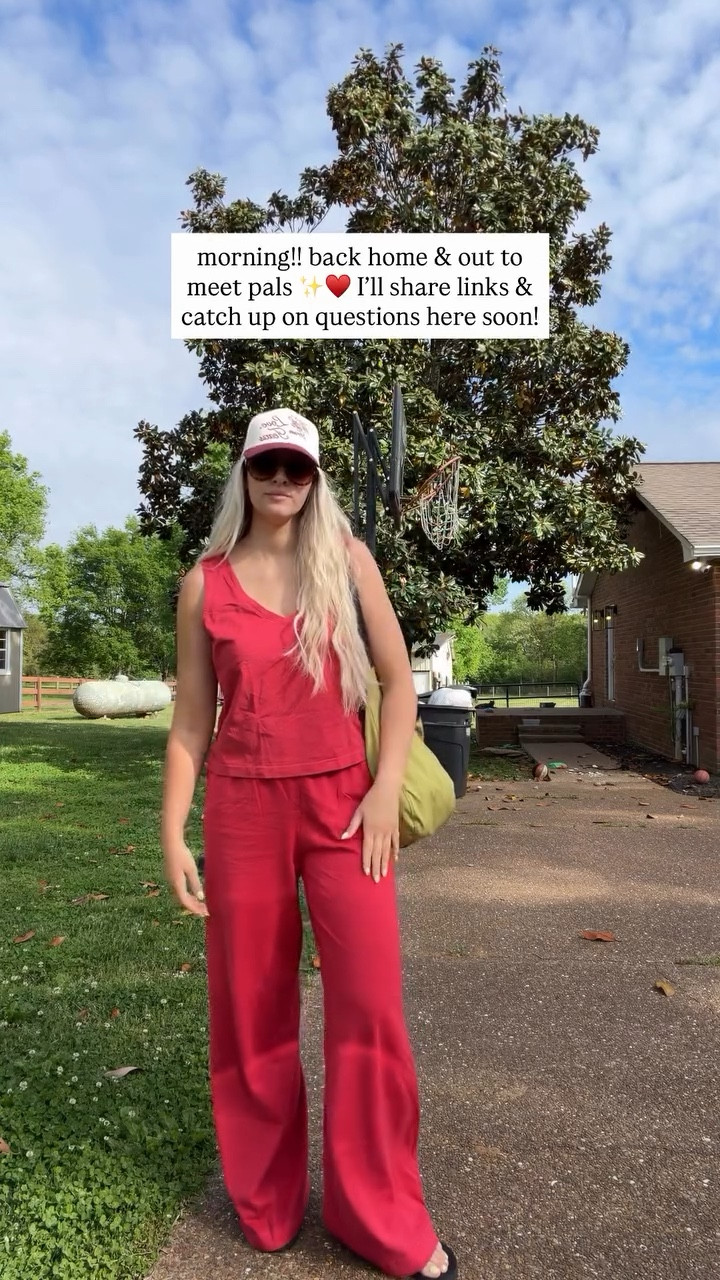 OOTD ✨🌿 linked similar to my sold out green bag! 

#LTKootd