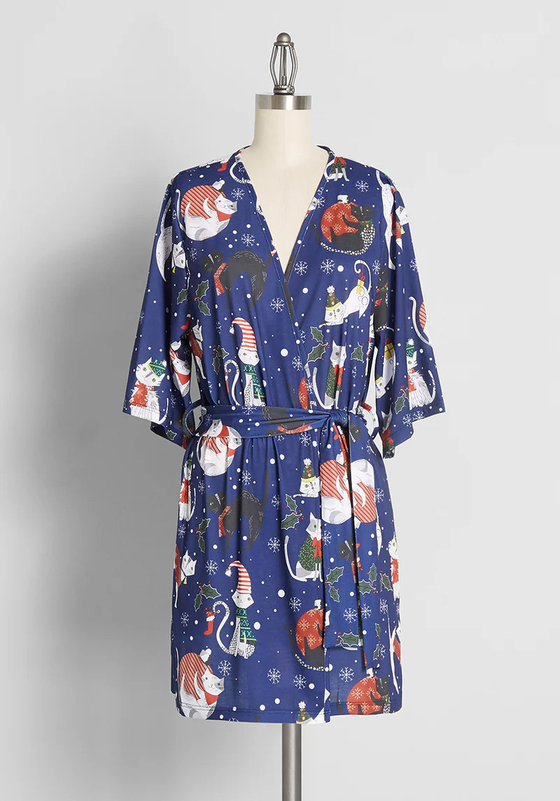 'Feline' Christmassy Robe | ModCloth